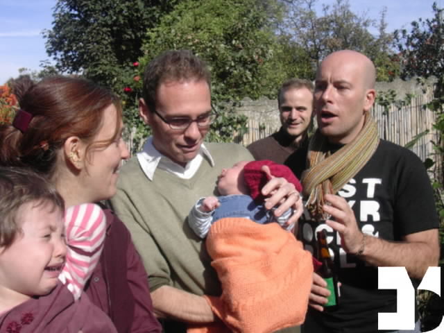 Parenti - Julian - 20041010 13.10 - Battesimo - 589-FDM.JPG